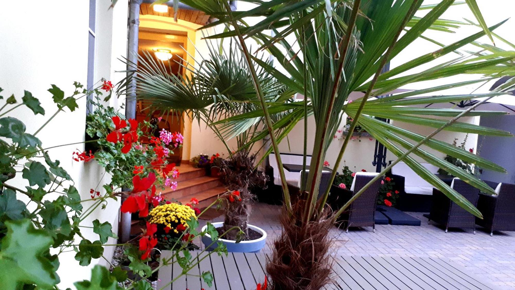 Hotel Krone Lindow Exterior foto