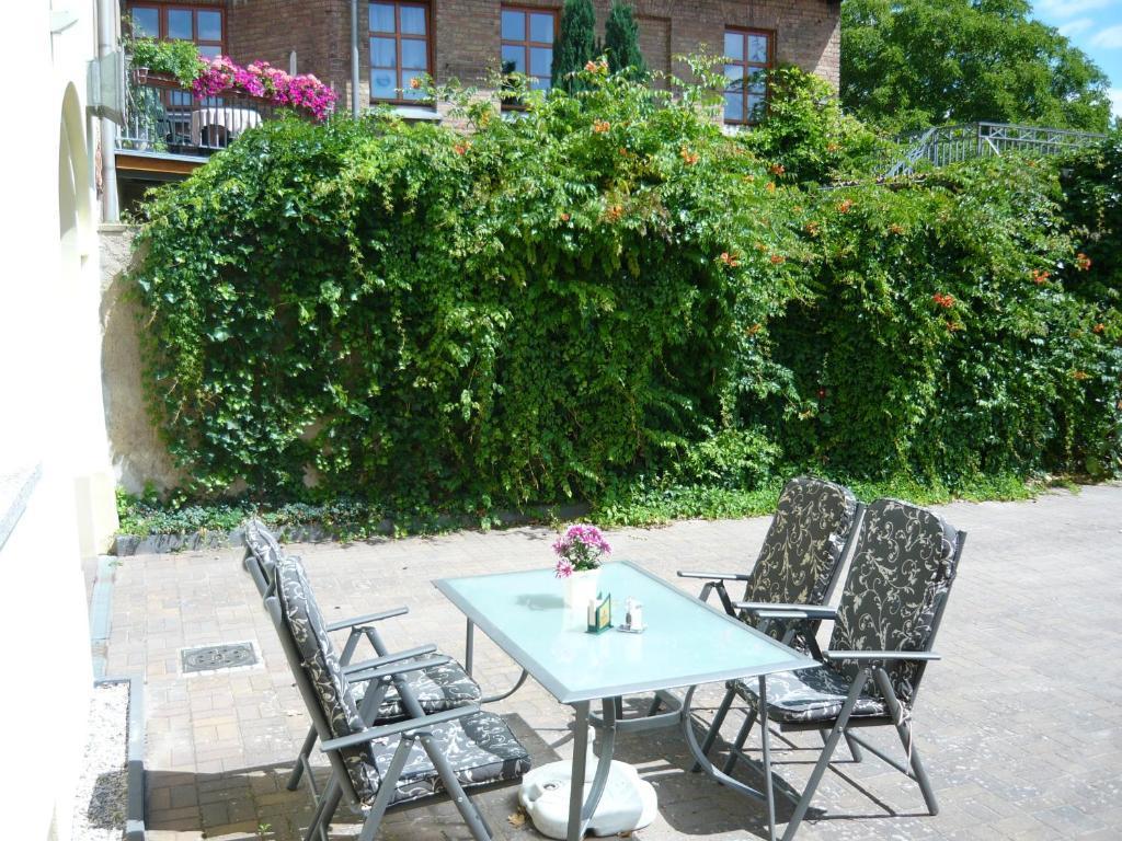 Hotel Krone Lindow Exterior foto